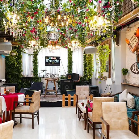 Bloom Boutique L Bandra-3